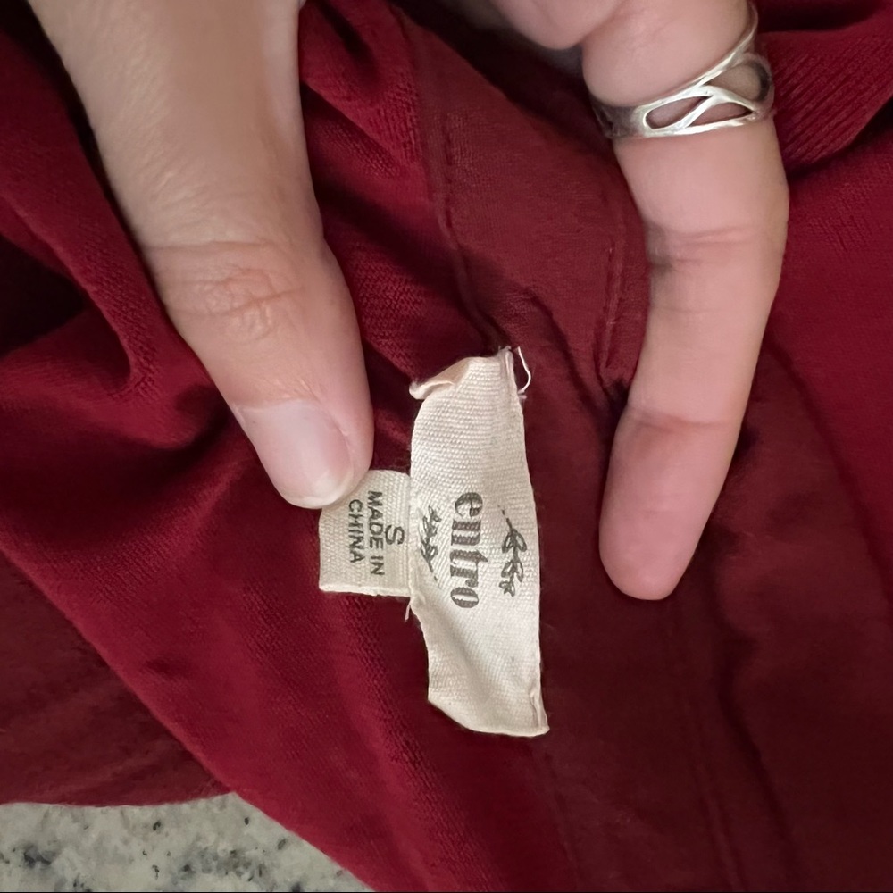 Entro Women Red Mixed Media Button Down Tunic Roll Tab Sleeve Top Small - Picture 8 of 8